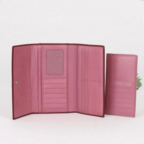 Coach Hamilton Trifold Wallet w/Check Book - Picture 8 of 8